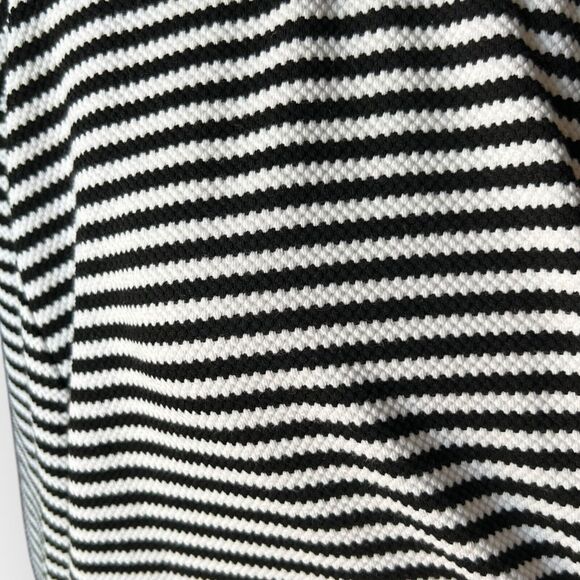 H&M Women's Black & White Striped Colorblock Pullover Tunic Top Size XL - Picture 11 of 13